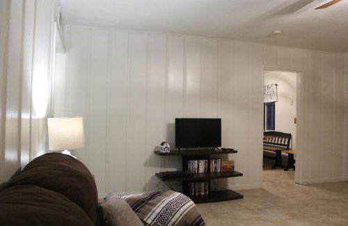 Hummingbird Hill - Entire Cabin - Foto 15