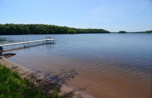 Lakeside Bills Bay Cabin - Foto 2