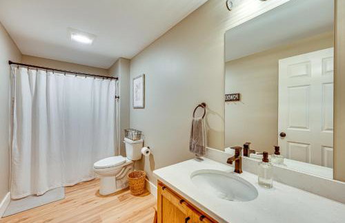 Burke Mtn | Slopeside | Bike Park and Trails Access - Foto 23