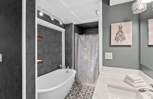 Hillside Cottage- Great Vacation Rental with Private Pool - Foto 13