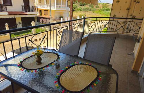 St George Apartment in Mouries Dionisiou - Foto 1