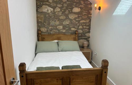 Cosy modern miners cottage - Photo 16