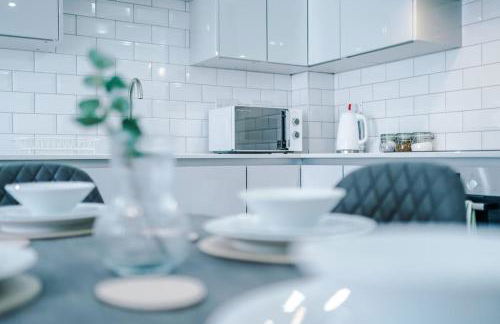 Heart Of Didsbury, Private Gated Car Park by HASS HAUS - Foto 5