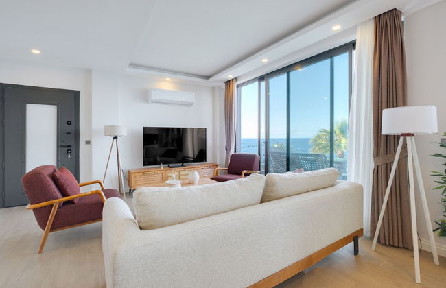 Luxury Waterfront House 9 min to Yalikavak Marina - Foto 14