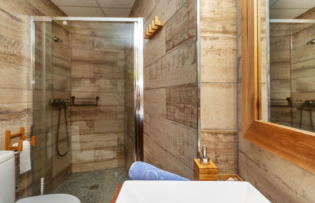 Apartment in Salou with swimming pool and terrace - Photo 15