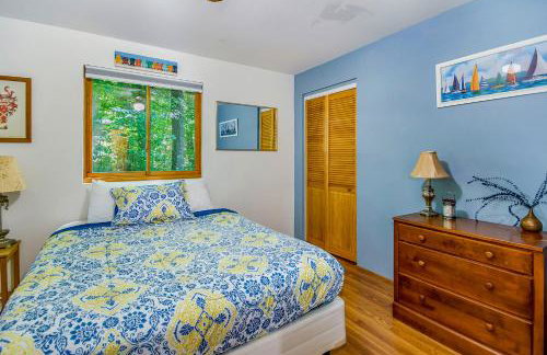 Jacobia Lakefront Retreat - Photo 12