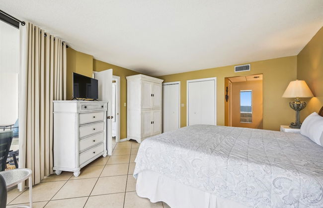 Edgewater Beach Resort #207 Tower 2 by Book That Condo - Foto 33