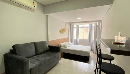 Lindo Studio em Frente à Praia do Embaré! - Foto 4