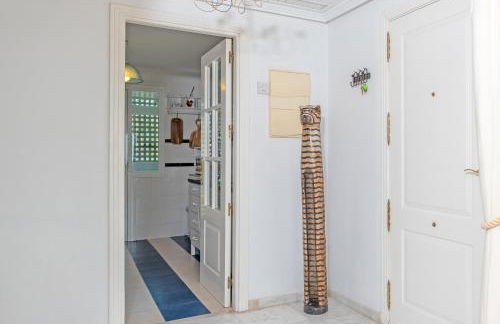 Torrequebrada beachfront apartment, Costa del Sol - Foto 16