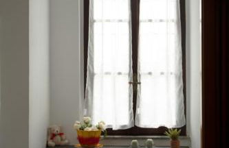 Tinas yellow home - Photo 20