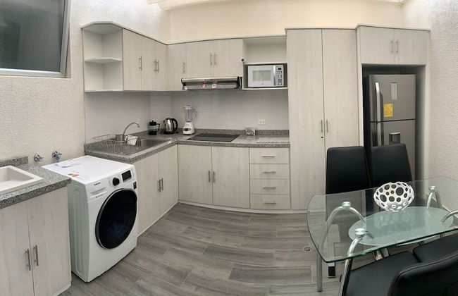 Suite and Apartment Well Located In Quito - Foto 19