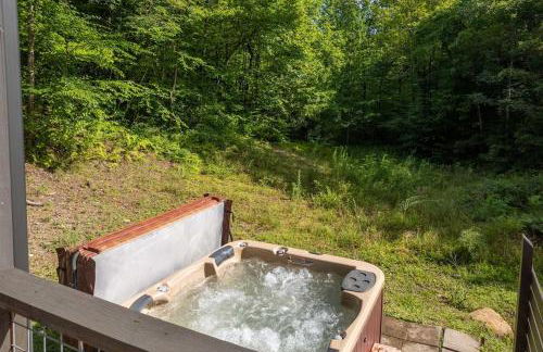 High Hollow Cottage Modern Tiny Home with Hot Tub - Foto 19