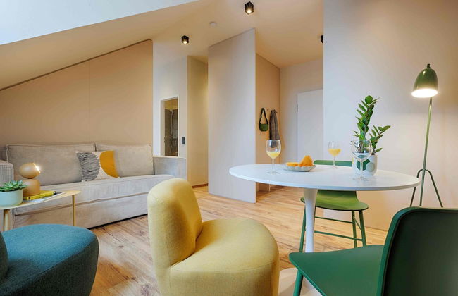 homie stay am Paradeplatz in der Würzburger Innenstadt - Foto 24