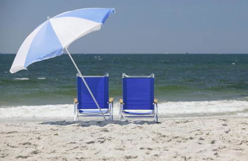 Apartment with private patio - Photo 67