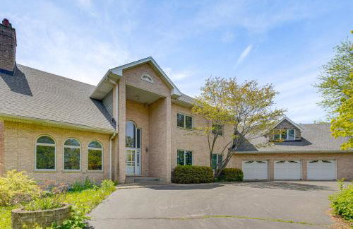 Hot Tub and Sauna Hoffman Estates Villa in Elgin! - Foto 45