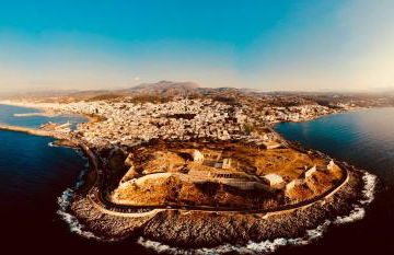 Eltina Hotel - Photo 42