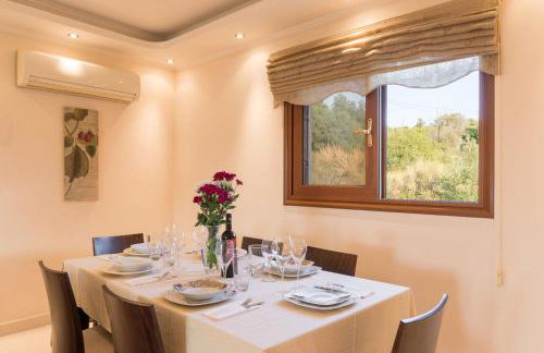 Kassiopi View Villas-Corfu-Villa Christos-4 bedrooms-big private pool-sea view-prime location - Photo 16