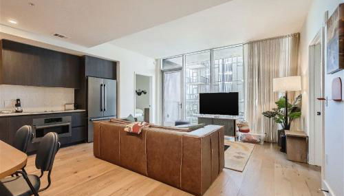 2BD Condo-Rainey St-Best views-RT Pool - Foto 3