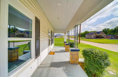 Large Yard and Grill Family Home in McAlester! - Foto 20