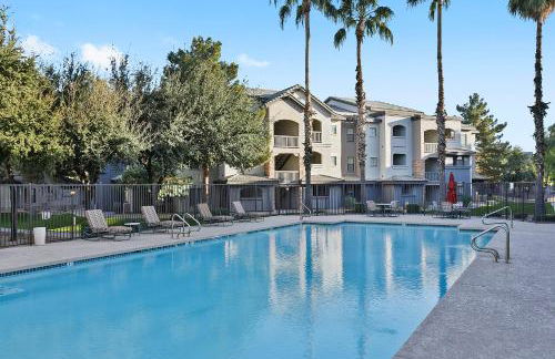 CozySuites at Chandler - Foto 13