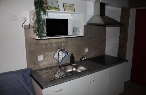 Piscina Interior aquecida - Monte Cimeiro e Casitas da Eira - Casa da Ti Carminha - Foto 10