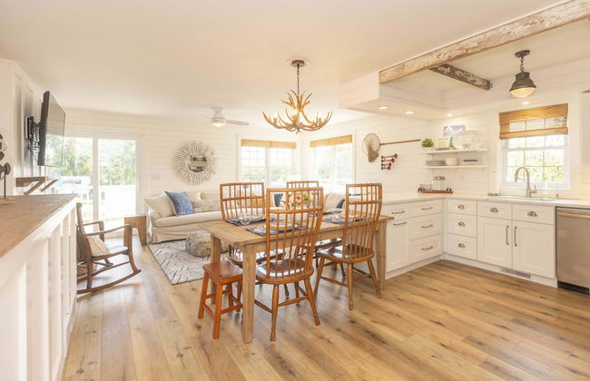 Heaven on Earth! 2 BDR Fontana Flat, Walk to Lake - Photo 28