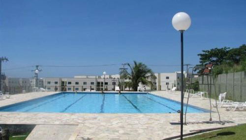 Lindo apartamento em condomínio com clube - Foto 5