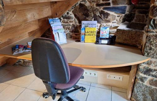 Maison en pierre proche mer, commerces et bus - Foto 6