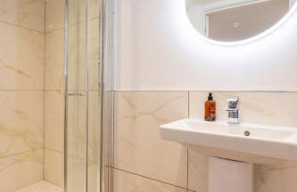 Luxury 1 bed Apartment - Foto 13