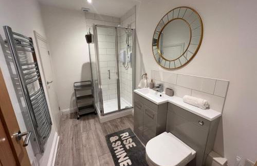 Apartment 1 The Baileys Cwm 2 Bedroom Sleeps 4 - Foto 2