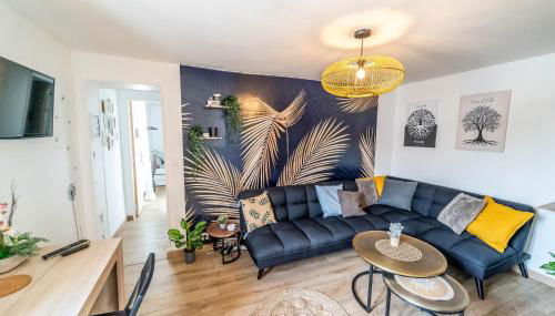 Maison familiale Terrasse Jacuzzi Parking sur place près d'Honfleur - Photo 3