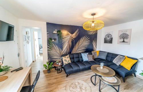 Maison familiale Terrasse Jacuzzi Parking sur place près d'Honfleur - Photo 3