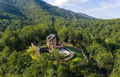 Luxurious A-Frame Mountain Retreat with Hot Tubs & Game Room Near Seneca Rocks, Milam, WV - Foto 78