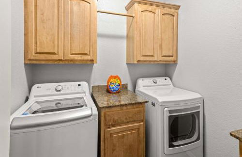 Lake Brittany Escape - Photo 38