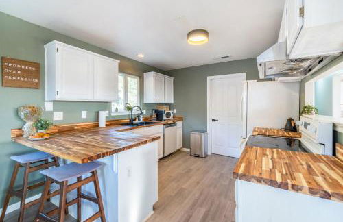 Cold Plunge, Hot Tub, Firepit, BBQ, Pet-Friendly, Sunset Views near Yosemite - Foto 11