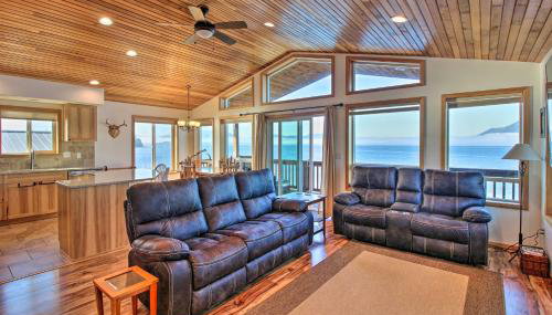 Waterfront Apt with Mtn View, Walk Into Town! - Foto 2