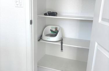 Modern Charming 4BR Home, Family Friendly, Office Space, Fast WiFi, Free Parking - Foto 51