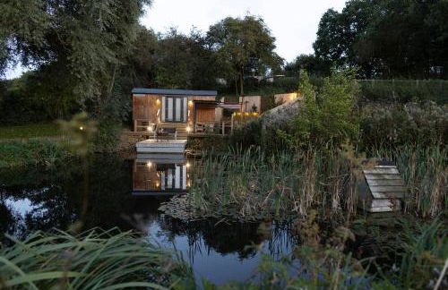 The Shepherds Hut at Bridge Lake Farm & Fishery - Foto 30