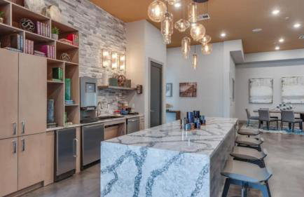 Landing Beautiful 1BD Courtyard Yoga Studio - Foto 25