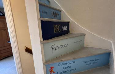 Holly Farm Cottage - Photo 4