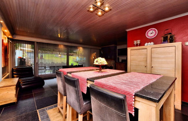 Luxurious Holiday Home with Hot Tub & Sauna in Houffalize - Foto 31