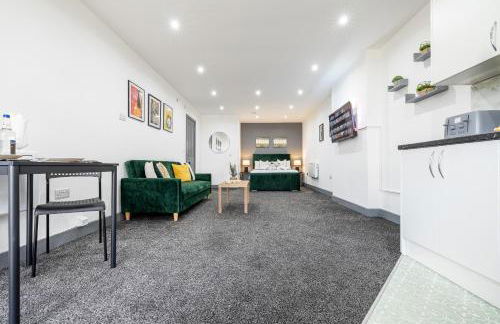 ROOMS NEAR ME - All amenities, private access entire place, kitchen & washroom, smart tv, parking nearby - Foto 36