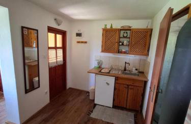 Agroturizam Na Malenom brijegu BAKINA VIKENDICA - Foto 6