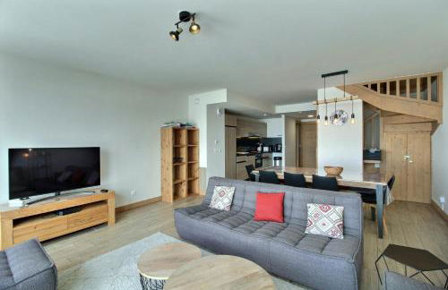 ARC 1600, LE RIDGE, Appartement 10 personnes Duplex Vue Montagne - ski aux pieds - Sauna, Hammam, Piscine, Salle de salle de sport-fitness - Foto 9