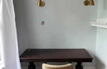 The Governor's Mansion - A Step Back in Time. - Foto 2