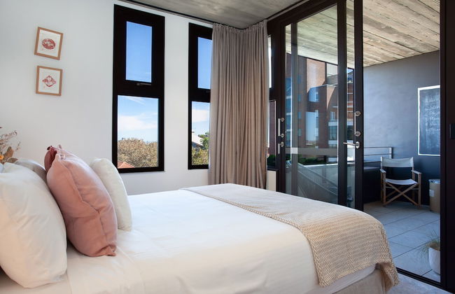 Short Lane Apartments by Urban Rest - Photo 5