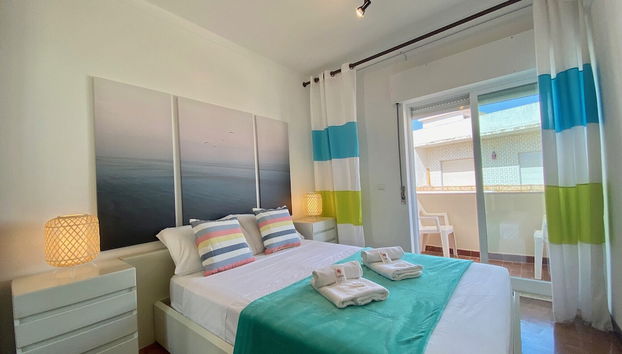 Quarteira Beach Apartment by Homing - Foto 5, Habitación