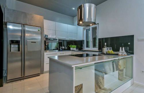 Luxury Villa,private pool, sauna,Jacuzzi,near Split - Photo 67