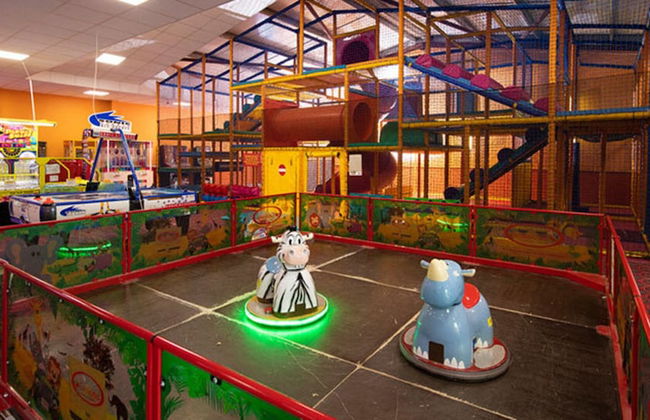 Superb Detached Lodge Located on Skipsea Sands - Photo 19