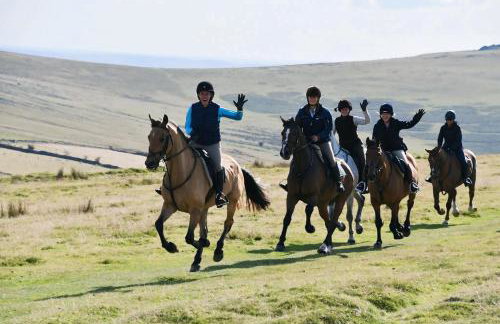 Moorleigh House Entire Property Sleeps 10 - Foto 70